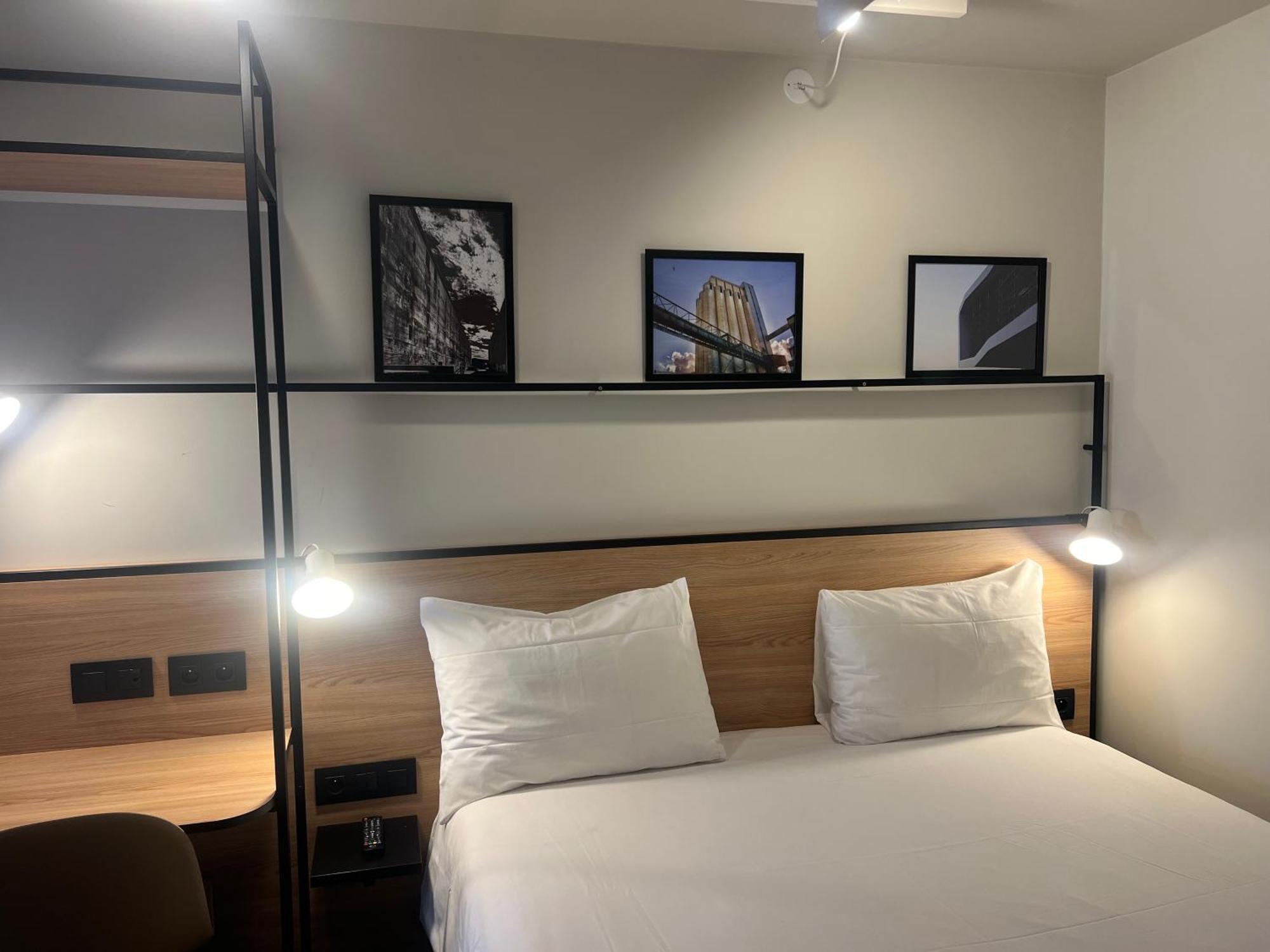 Hotel Ibis Lorient Centre Gare Exterior foto