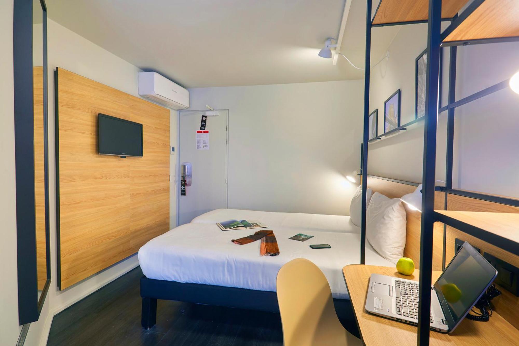 Hotel Ibis Lorient Centre Gare Exterior foto