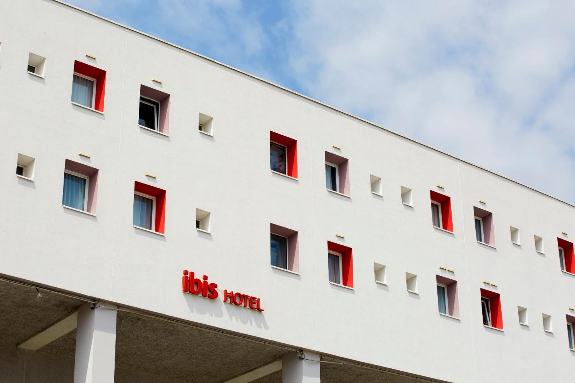 Hotel Ibis Lorient Centre Gare Exterior foto