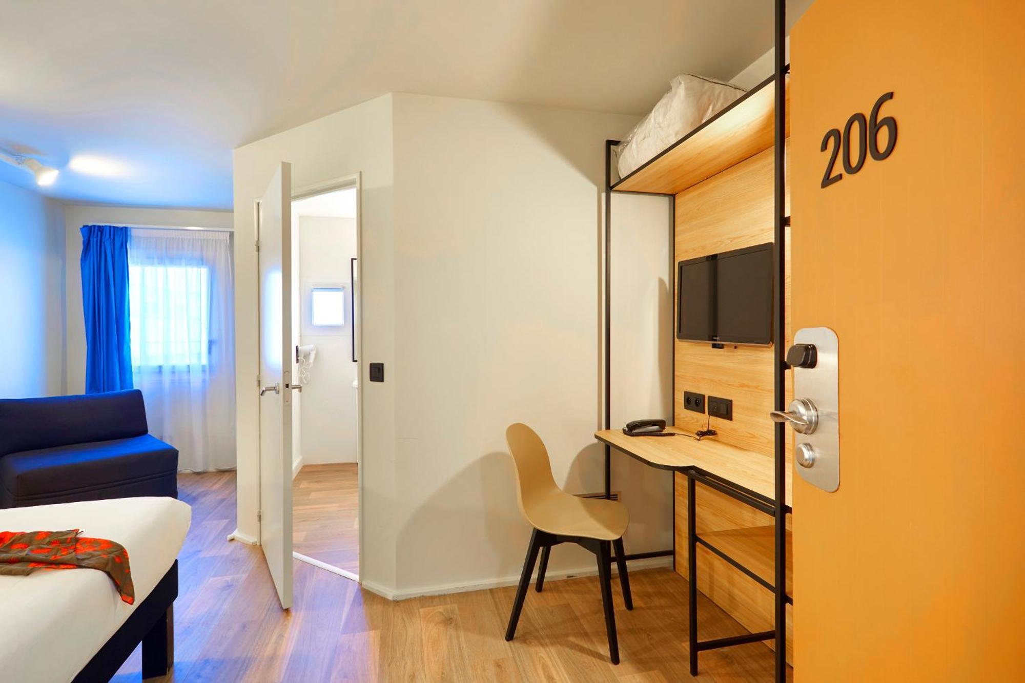 Hotel Ibis Lorient Centre Gare Exterior foto