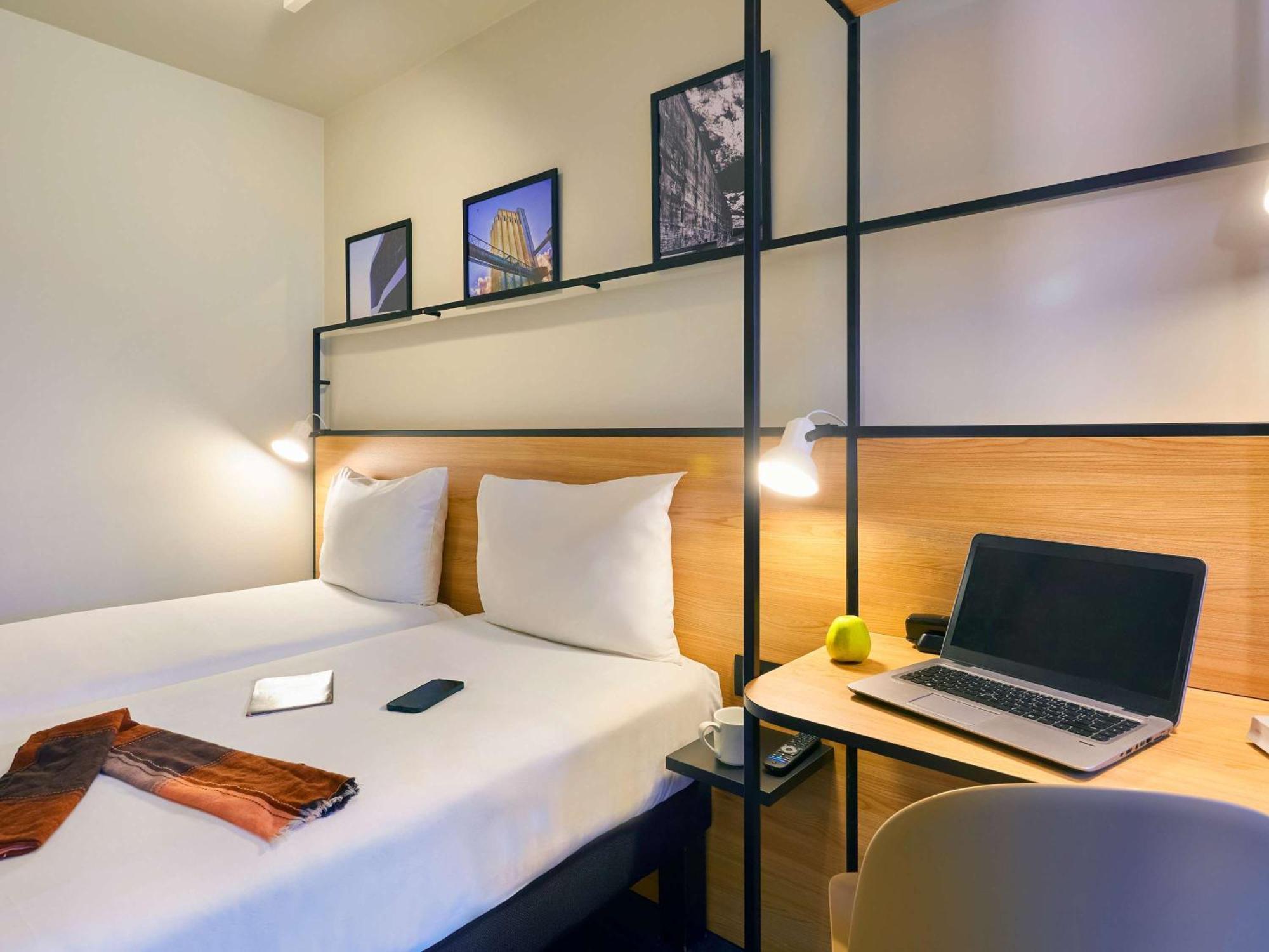 Hotel Ibis Lorient Centre Gare Exterior foto