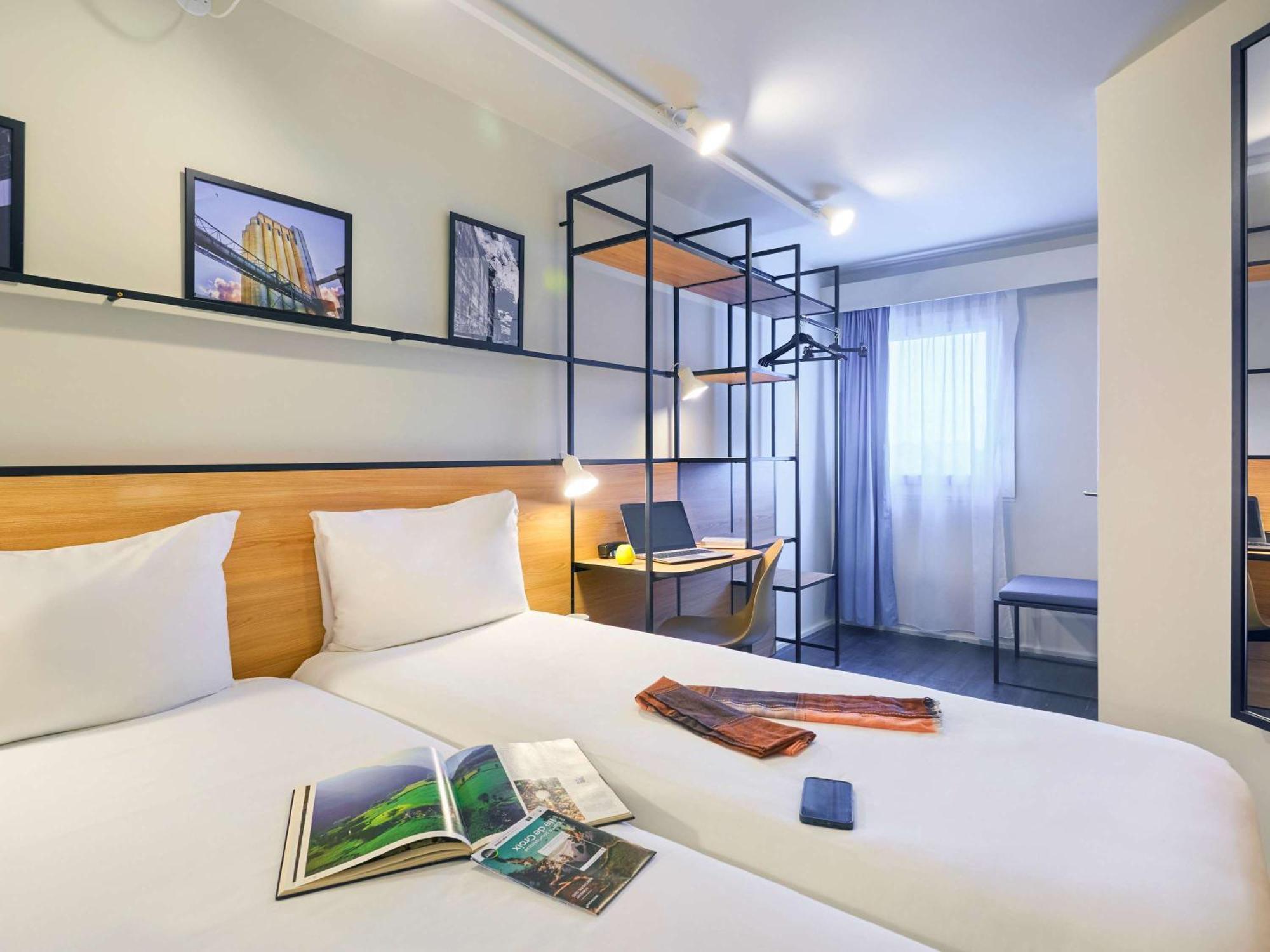 Hotel Ibis Lorient Centre Gare Exterior foto